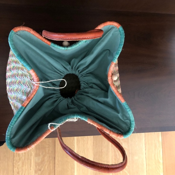 Raffia pool/beach tote - Picture 3 of 4